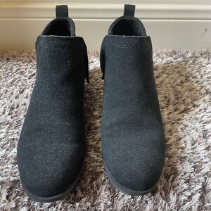 TOMS BOOTIES